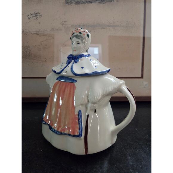 Shawnee Pottery Granny Ann Teapot USA 8" Hand-Painted Vintage Kitchenware - Picture 4 of 10